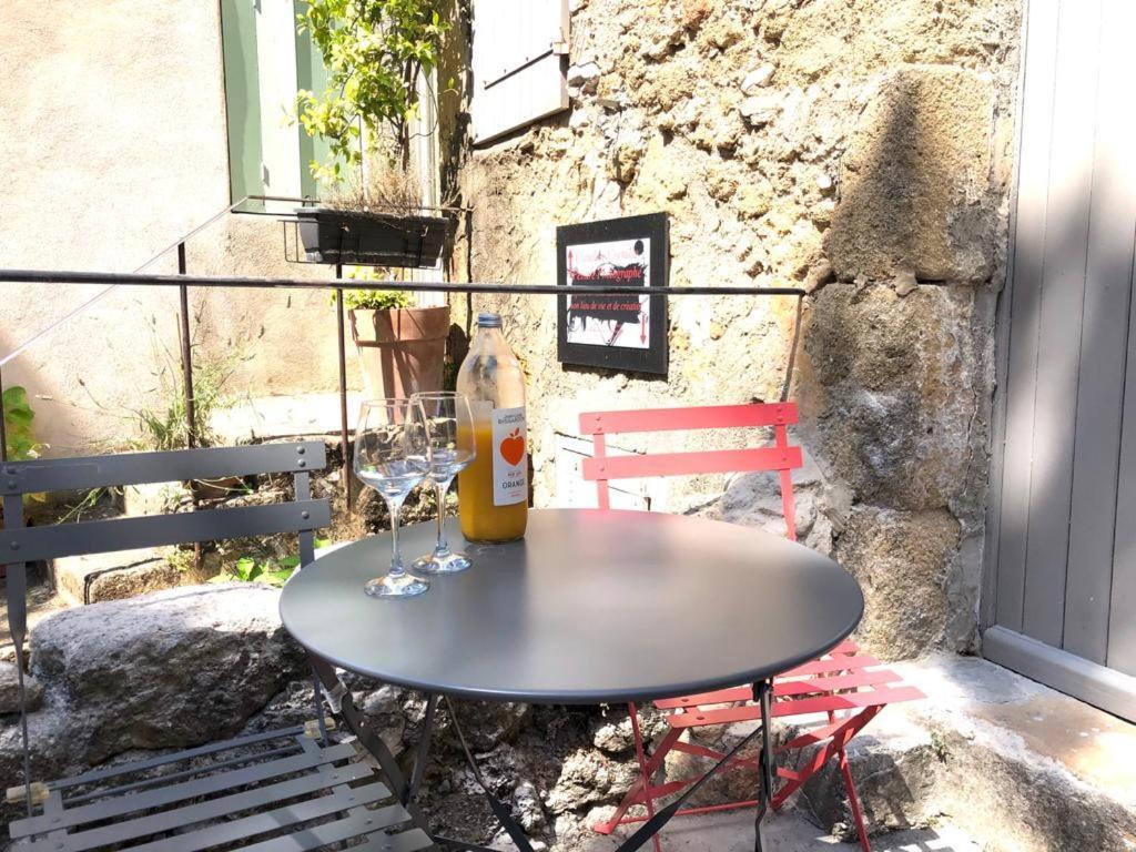 La Soierie Du Clos Des Oliviers Hotel Lourmarin Exterior photo